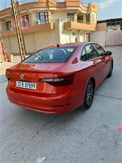 ڤۆڵکسواگن جێتا